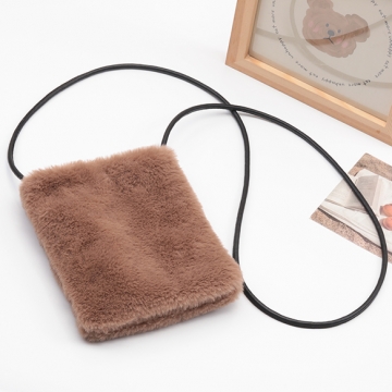 秋冬新作 フェイクファーバッグ ファーショルダーバッグ スマホポーチ ミニショルダーバッグ 斜め掛け Size約17×20cm