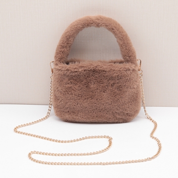 秋冬新作 フェイクファーバッグ 2way ファーショルダーバッグ もふもふショルダー チェーン紐 Size約20×25cm