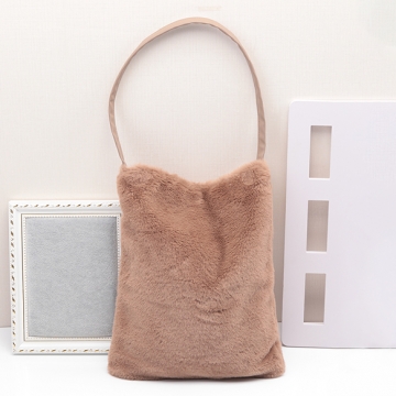 秋冬新作 フェイクファーバッグ ファートートバッグ 触り心地滑らか もふもふファーバッグ Size約28×36cm